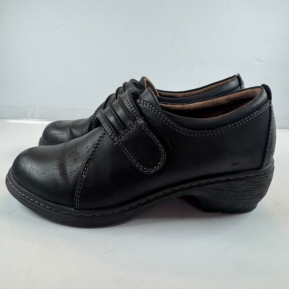 Eastland Maggie Black Comfort Loafers Womens 8M Hook Loop Strap Shoes 2379-01
